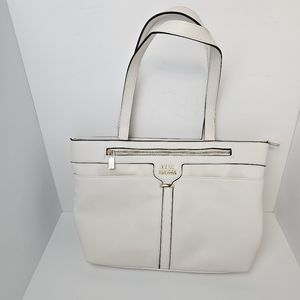 Jones New York Signature Series